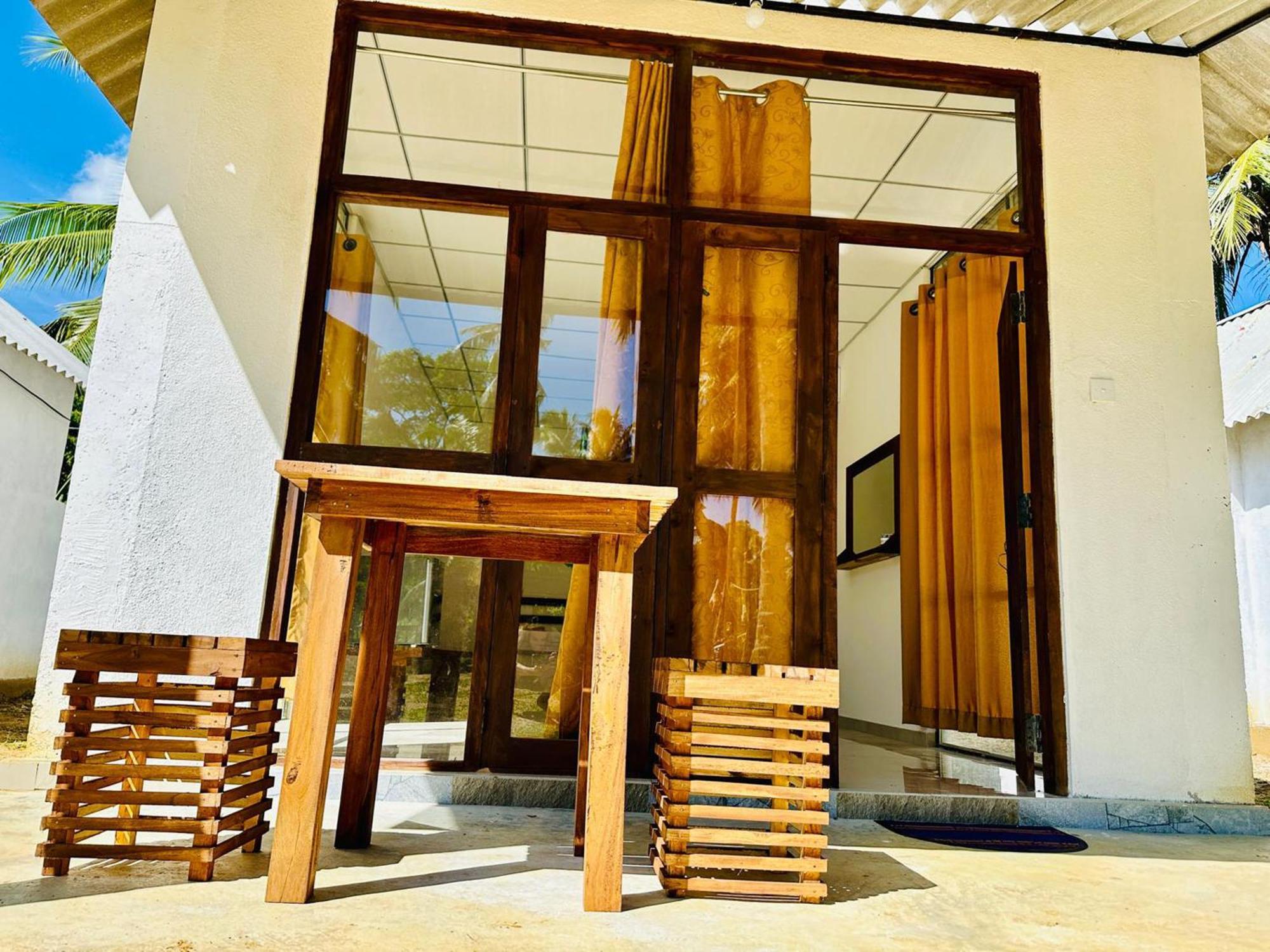 Eagle Safari Cottage ウダワラウェ エクステリア 写真
